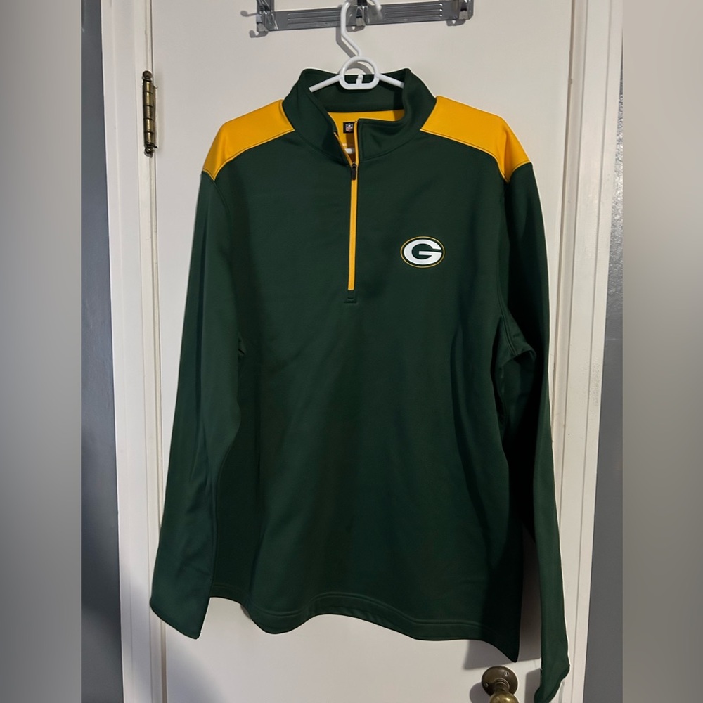 NFL Green and Gold Team Apparel Pullover